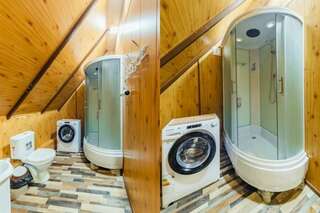 Гостиница  Бристоль Адлер Двухкомнатные апартаменты с отдельным входом-5