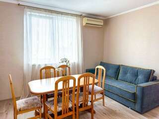 Гостиница  Бристоль Адлер 3-комнатные апартаменты улучшенные-3